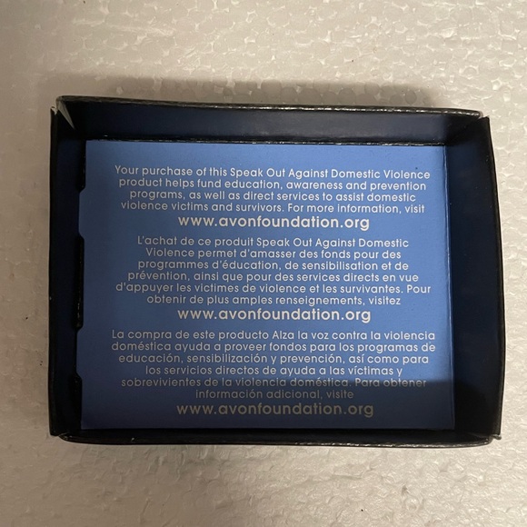 NWOT VTG Jewelry by Avon, Infinity Necklace In Support Against Domestic Violence - Picture 4 of 13